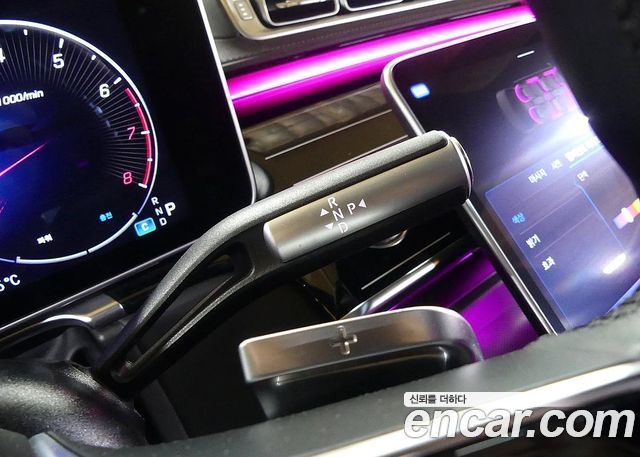 Mercedes-Benz S-Class 2022 thumb 9