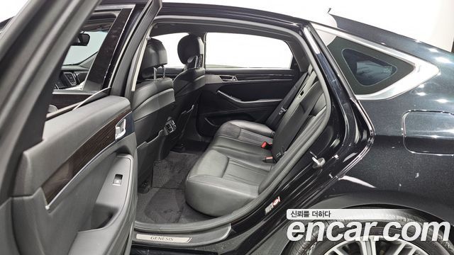 Genesis G80 2020 thumb 12