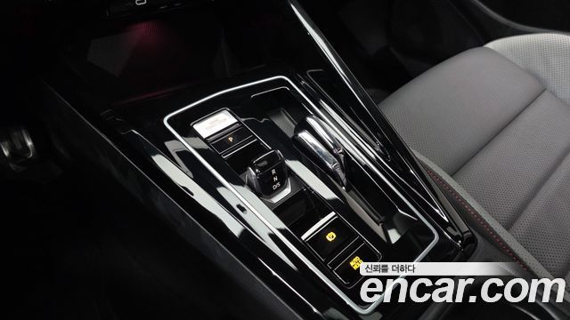 Volkswagen Golf 2023 thumb 10