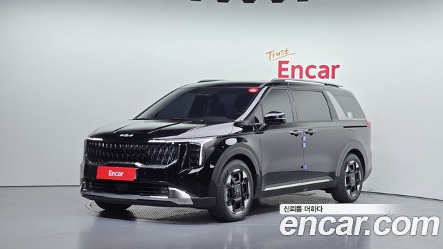 Kia Carnival 2024 thumb 2