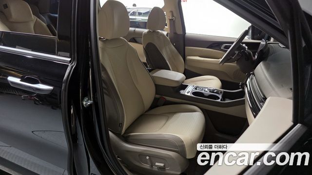 Kia Carnival 2024 thumb 11