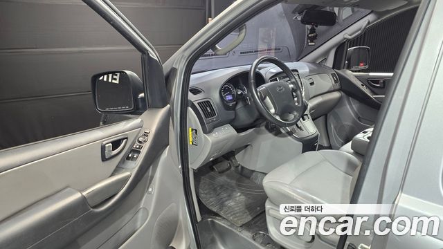 Hyundai Starex 2019 thumb 12