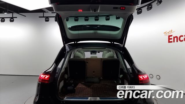 Mercedes-Benz EQS 2023 thumb 12