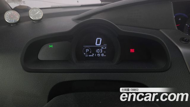 SsangYong Korando 2013 thumb 9