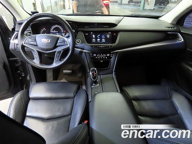 Cadillac XT5 2016 thumb 10