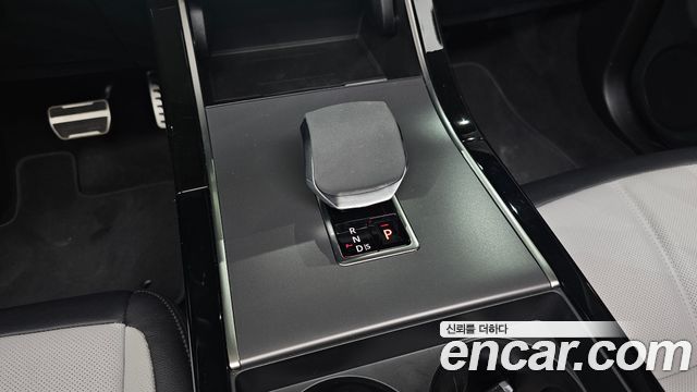 Land Rover Range Rover Evoque 2024 thumb 9