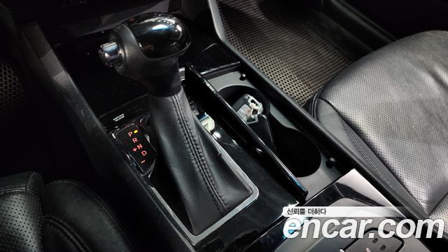 Kia K7 2010 thumb 9