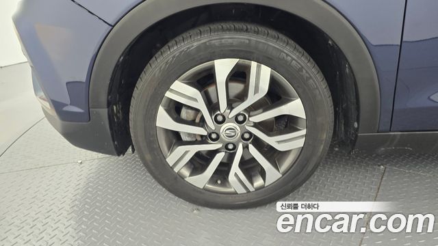 SsangYong Tivoli 2018 thumb 5
