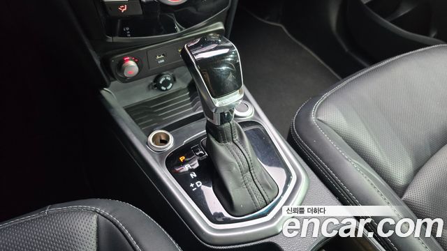 SsangYong Tivoli 2018 thumb 9