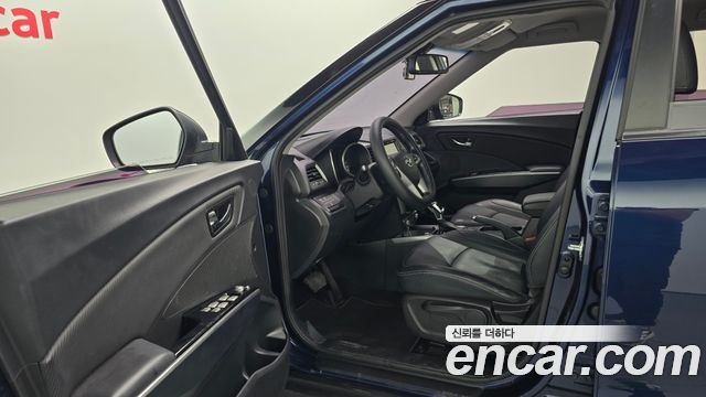 SsangYong Tivoli 2018 thumb 10