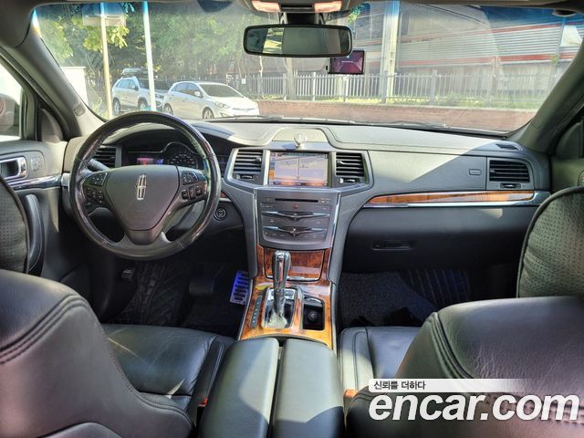 Lincoln MKS 2012 thumb 7