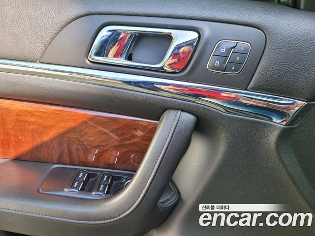Lincoln MKS 2012 thumb 12