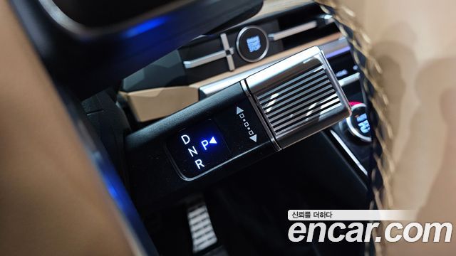 Hyundai Santa Fe 2024 thumb 9