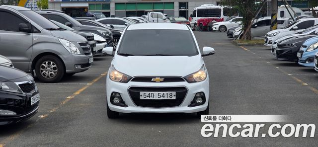 Chevrolet Spark 2017 thumb 4