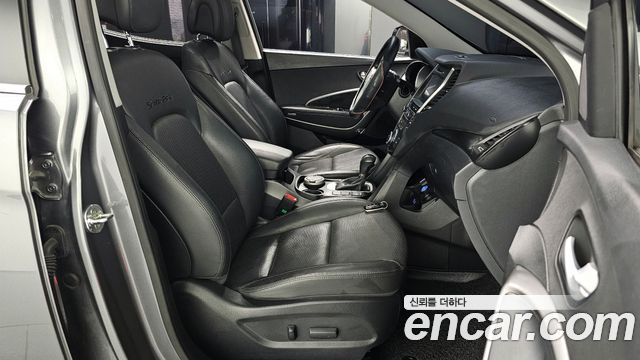 Hyundai Santa Fe 2016 thumb 10
