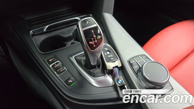 BMW 3 серии 2018 thumb 9