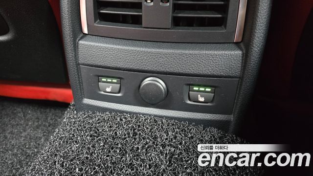 BMW 3 серии 2018 thumb 11