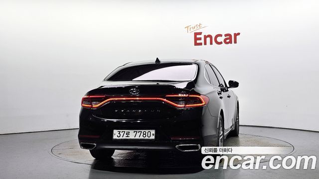 Hyundai Grandeur 2017 thumb 4