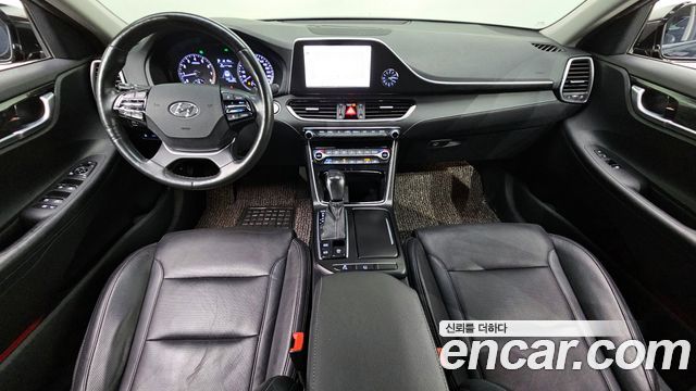 Hyundai Grandeur 2017 thumb 7