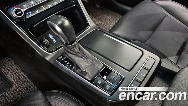 Hyundai Grandeur 2017 thumb 9