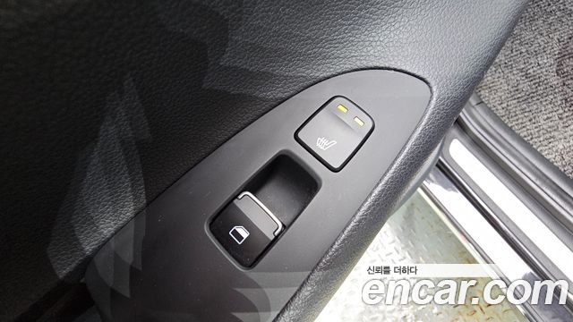 Hyundai Grandeur 2017 thumb 12