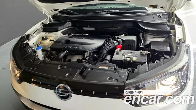 SsangYong Tivoli 2019 thumb 6