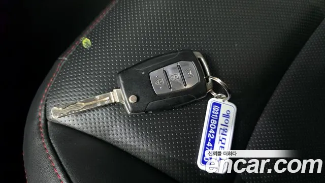 SsangYong Tivoli 2019 thumb 11