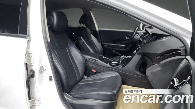 Hyundai Grandeur 2015 thumb 12