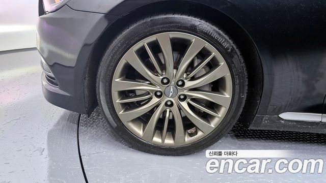 Hyundai Genesis 2016 thumb 6