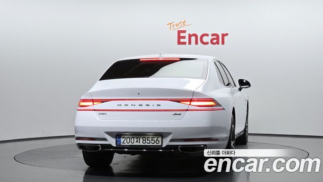 Genesis G90 2022 thumb 5