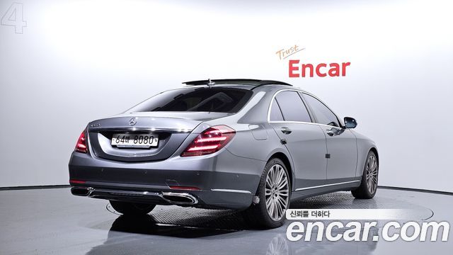 Mercedes-Benz S-Class 2018 thumb 2