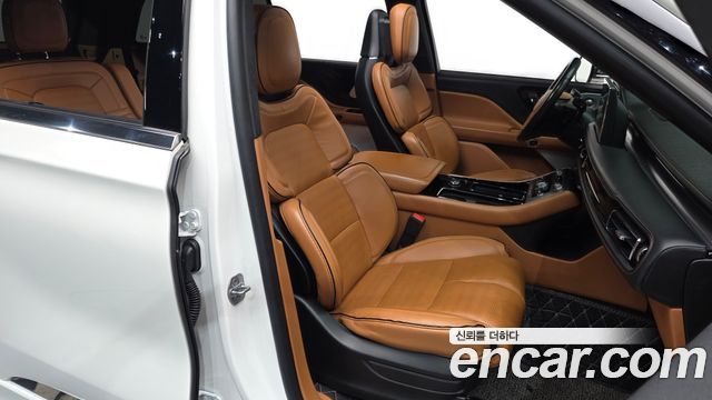 Lincoln Aviator 2021 thumb 11