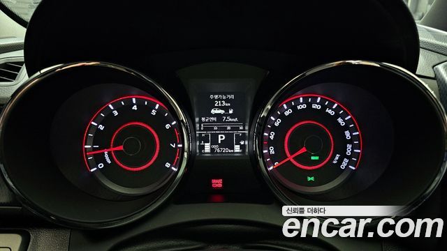SsangYong Tivoli 2017 thumb 9