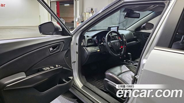 SsangYong Tivoli 2017 thumb 10