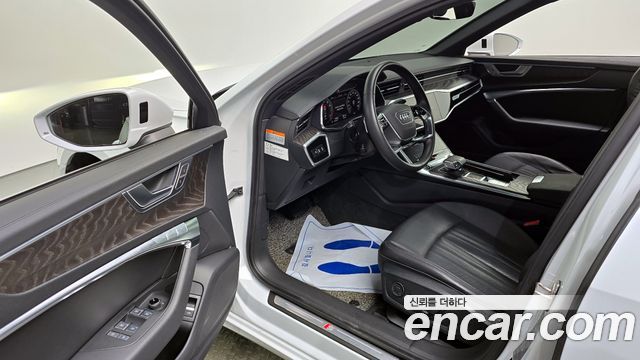 Audi A6 2022 thumb 11