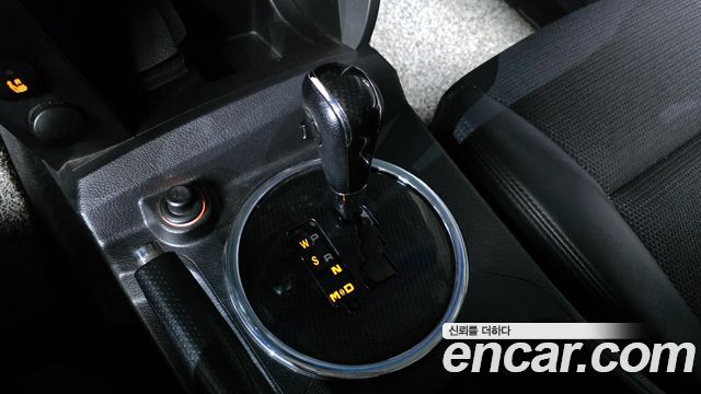SsangYong Korando 2014 thumb 9