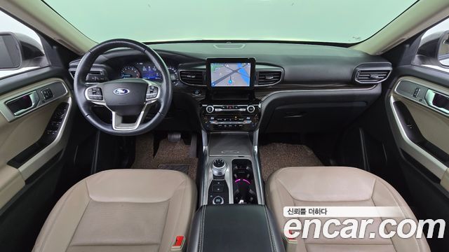 Ford Explorer 2021 thumb 7