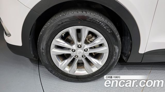 Hyundai Santa Fe 2016 thumb 6