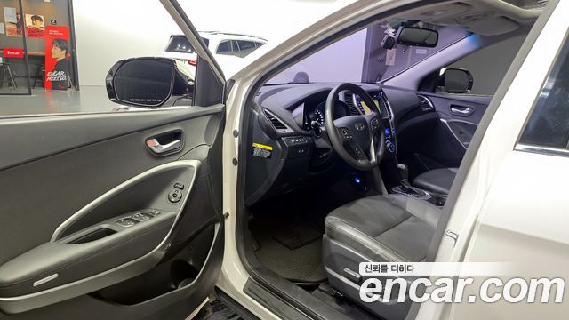 Hyundai Santa Fe 2016 thumb 11