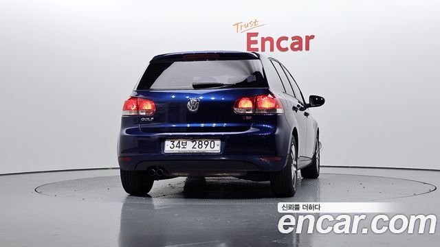 Volkswagen Golf 2012 thumb 4