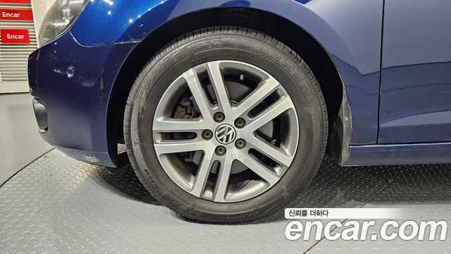 Volkswagen Golf 2012 thumb 5