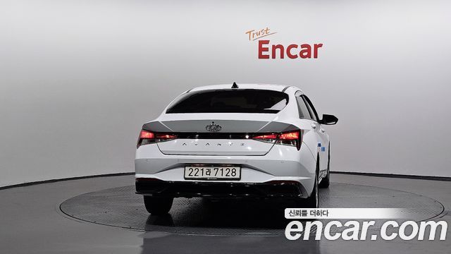 Hyundai Avante 2021 thumb 4