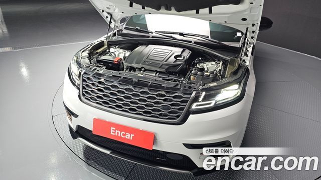 Land Rover Range Rover Velar 2023 thumb 6