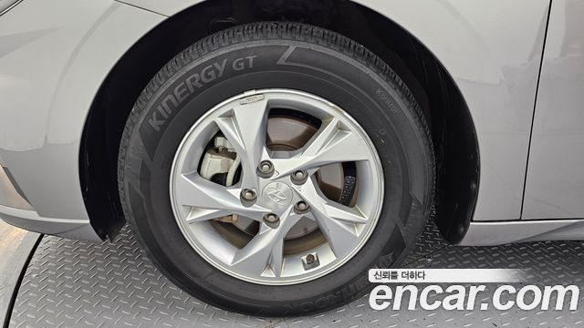 Hyundai Avante 2021 thumb 6