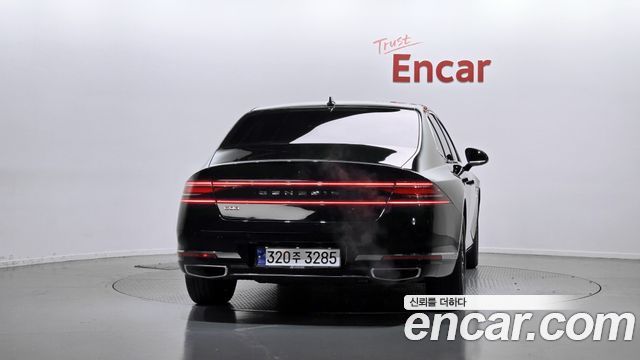 Genesis G90 2022 thumb 5