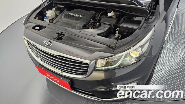 Kia Carnival 2017 thumb 7