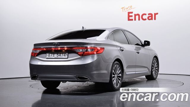 Hyundai Grandeur 2013 thumb 3