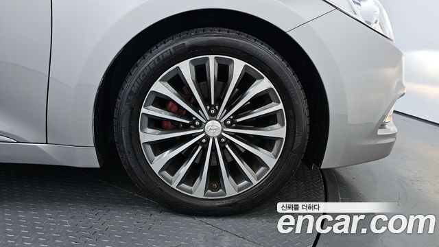 Hyundai Grandeur 2013 thumb 6