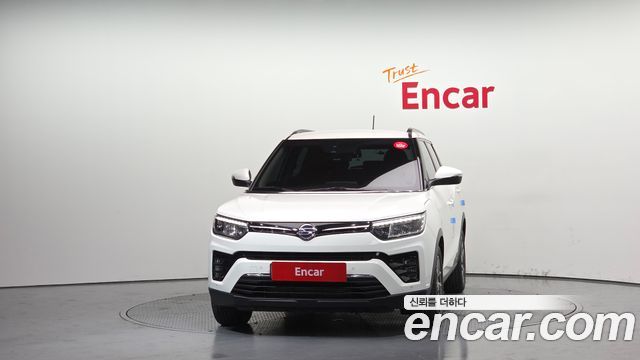 SsangYong Tivoli 2021 thumb 4