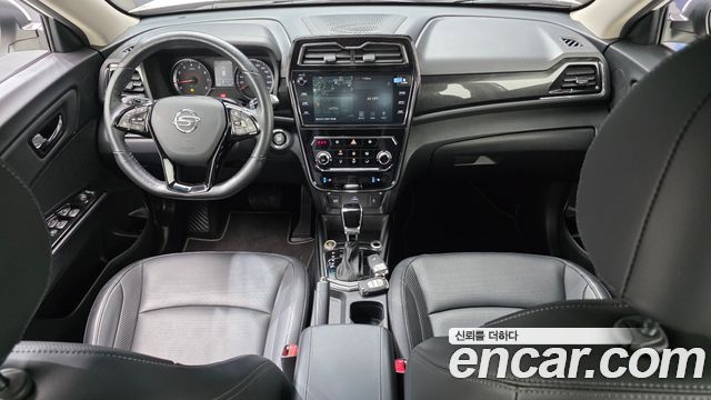 SsangYong Tivoli 2021 thumb 8